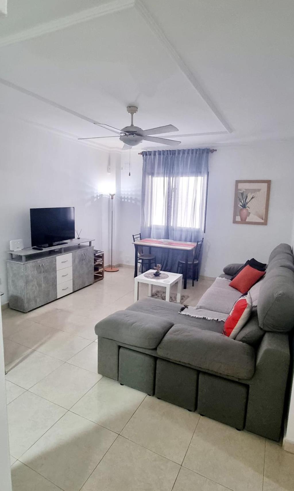 Almar We Go! Habitaciones Privadas En Alcala - Private Rooms - Pieces Privees - In Shared Apartment Eksteriør billede