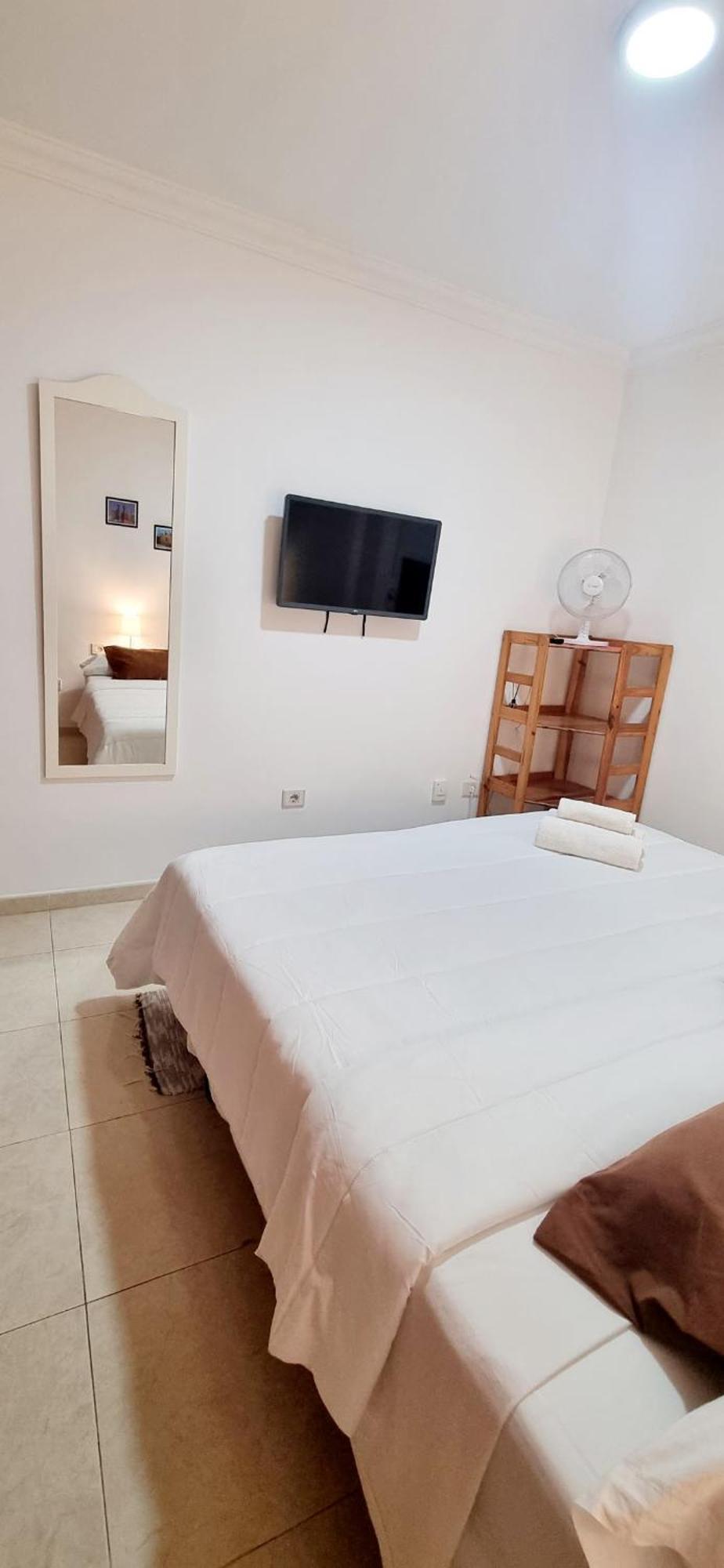 Almar We Go! Habitaciones Privadas En Alcala - Private Rooms - Pieces Privees - In Shared Apartment Eksteriør billede
