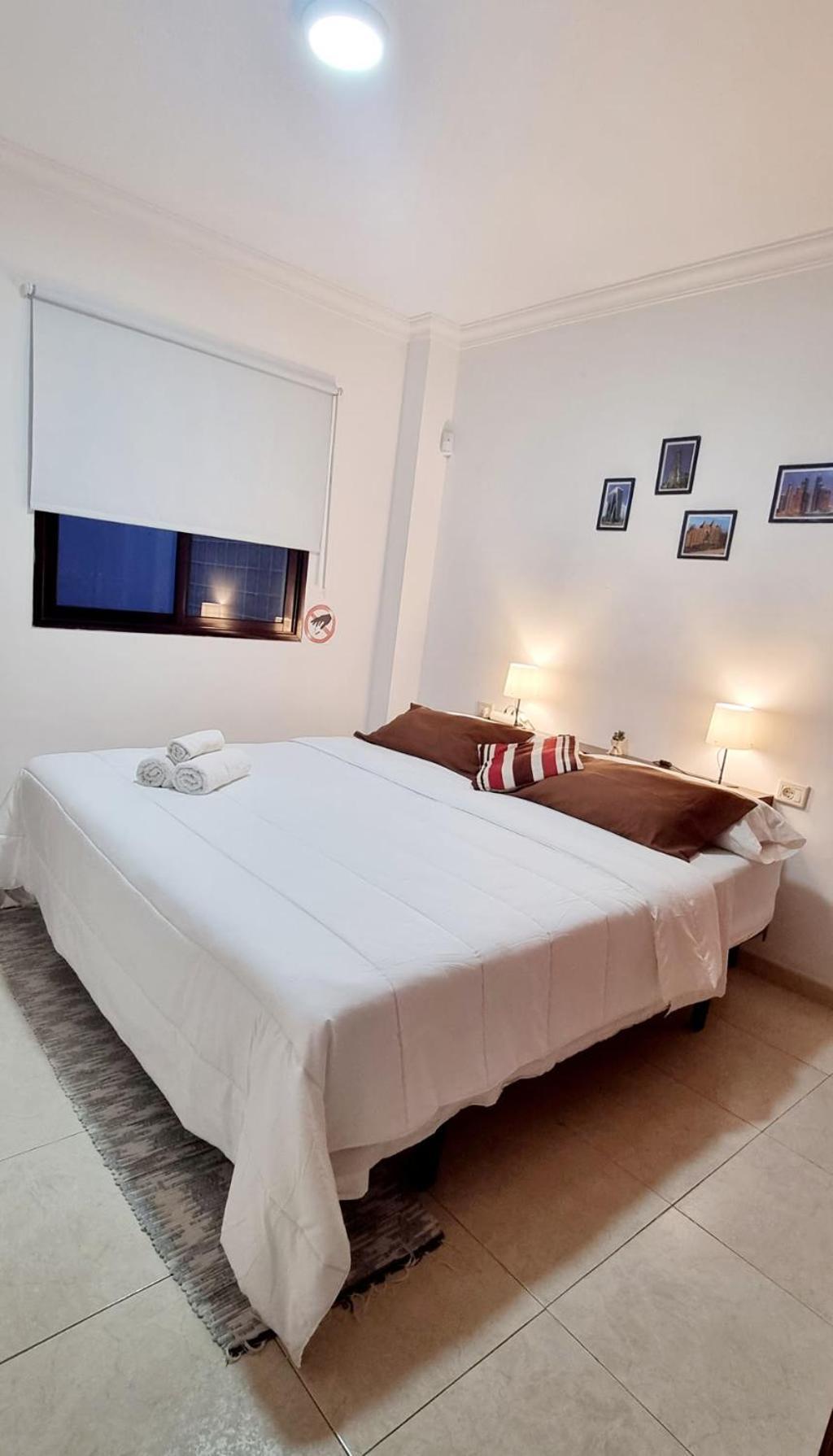 Almar We Go! Habitaciones Privadas En Alcala - Private Rooms - Pieces Privees - In Shared Apartment Eksteriør billede